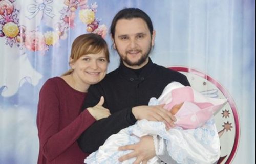 Отець Олександр Клименко розповів про свій формат сімейного щастя